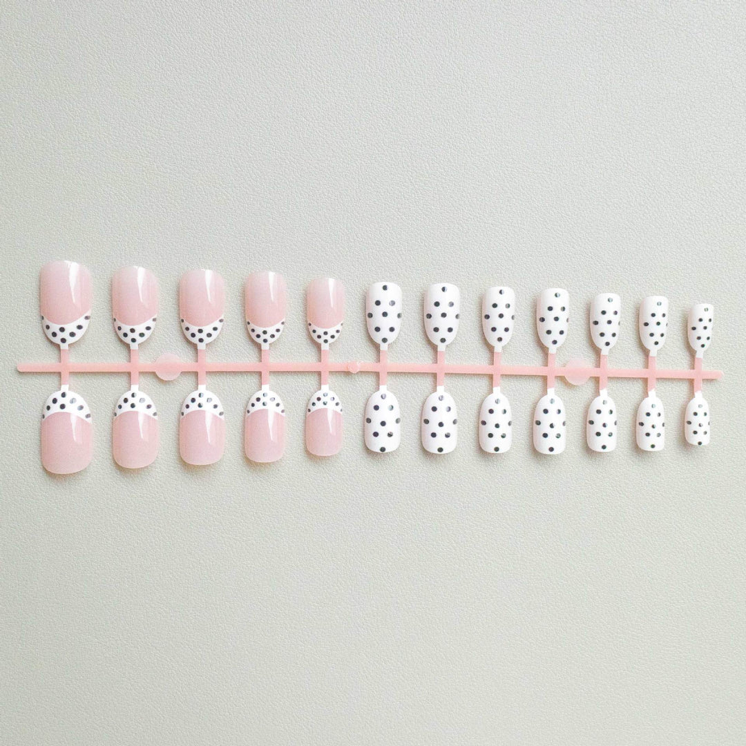 Künstlerisches Polka Dot Gel Nagelkunst Set