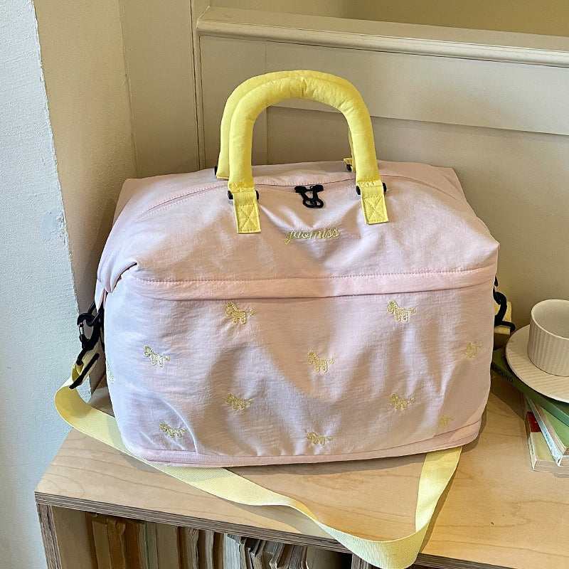 Stylische bedruckte Reisetasche