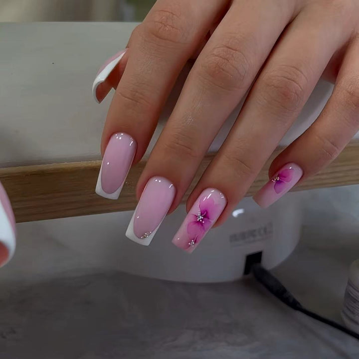 Floral Art Press-On Nagelset Karnz