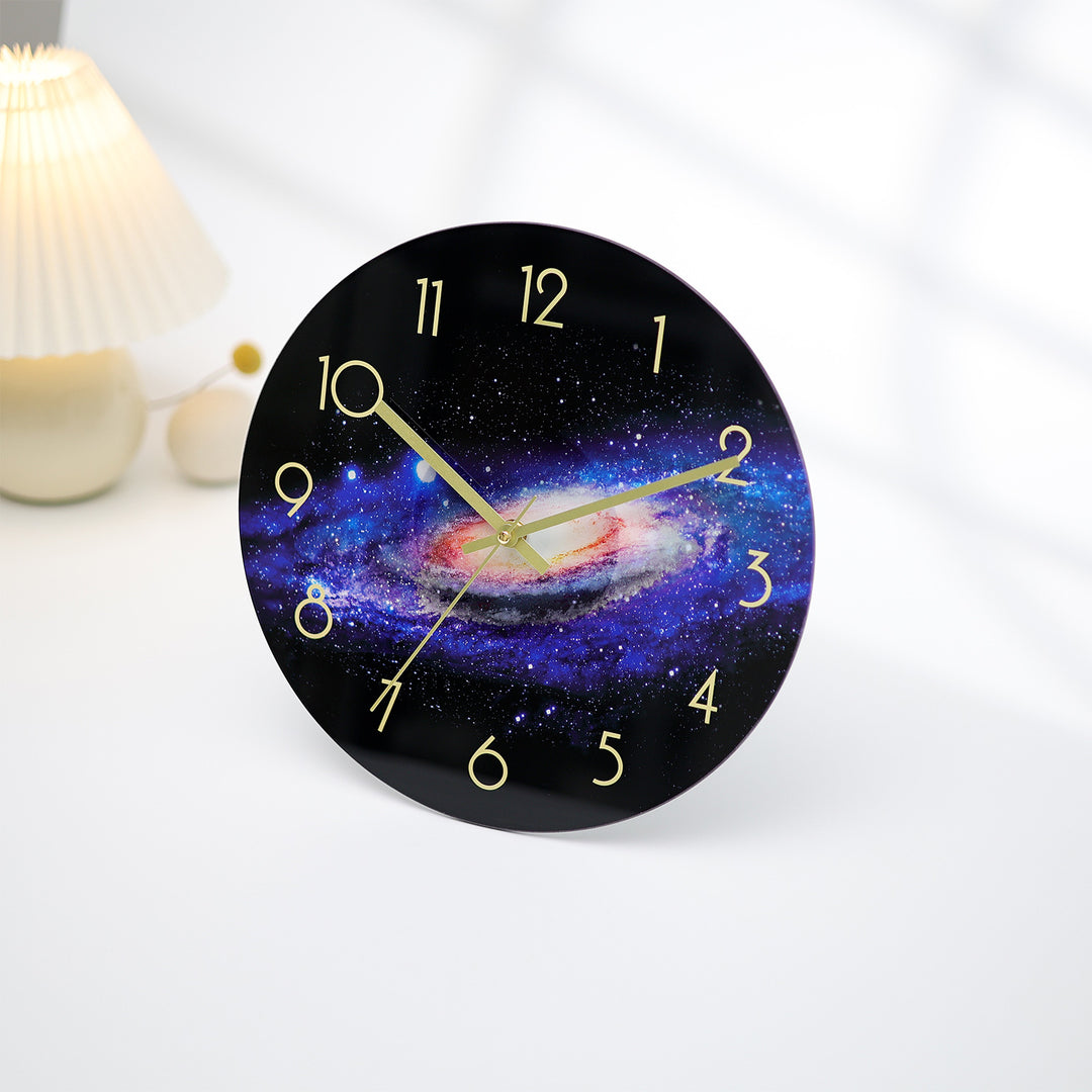 Wanduhr im modernen Design Karnz