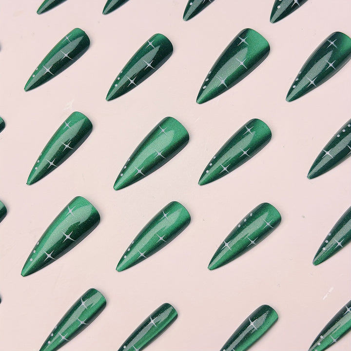 Kreatives Kunstnageldesign Karnz
