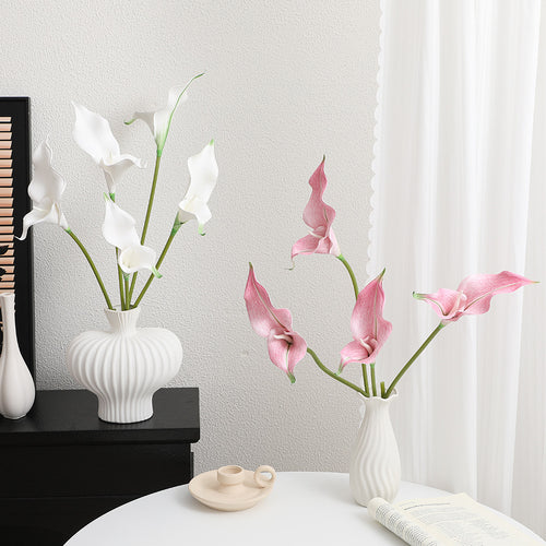 Künstlicher Calla-Blütenzweig mit realistischen Details Karnz