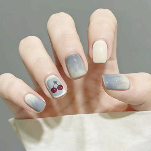 Künstlerisches Nagelkunst-Set mit Kirschdesign Karnz