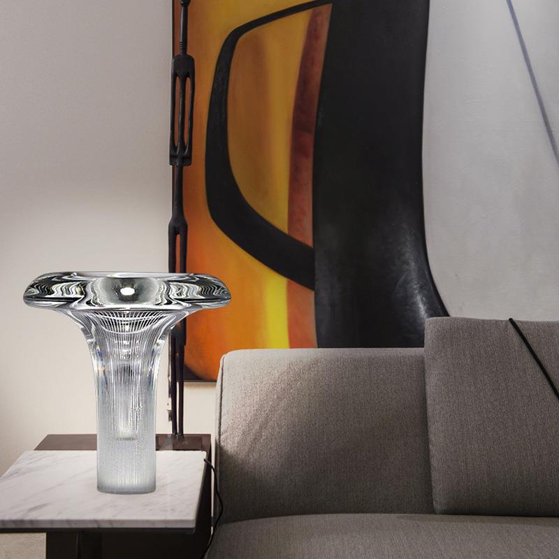 Künstlerische Glas Tischlampe