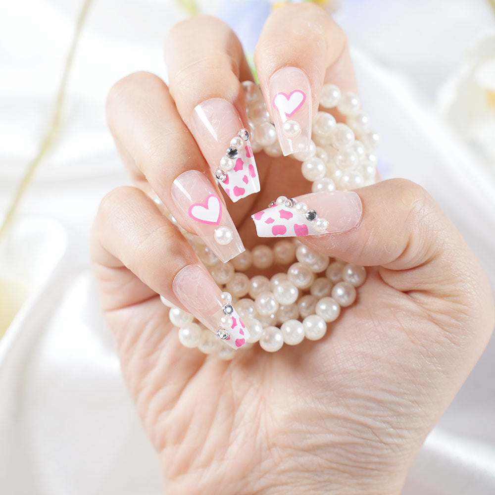 Dekorative 3D Herz und Leopardenmuster Press-On Nagelset Karnz