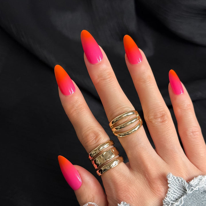 Trendige Nagelspitzen Karnz