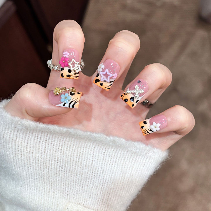 Künstlerisches Nagelkunst-Verstärkungsset