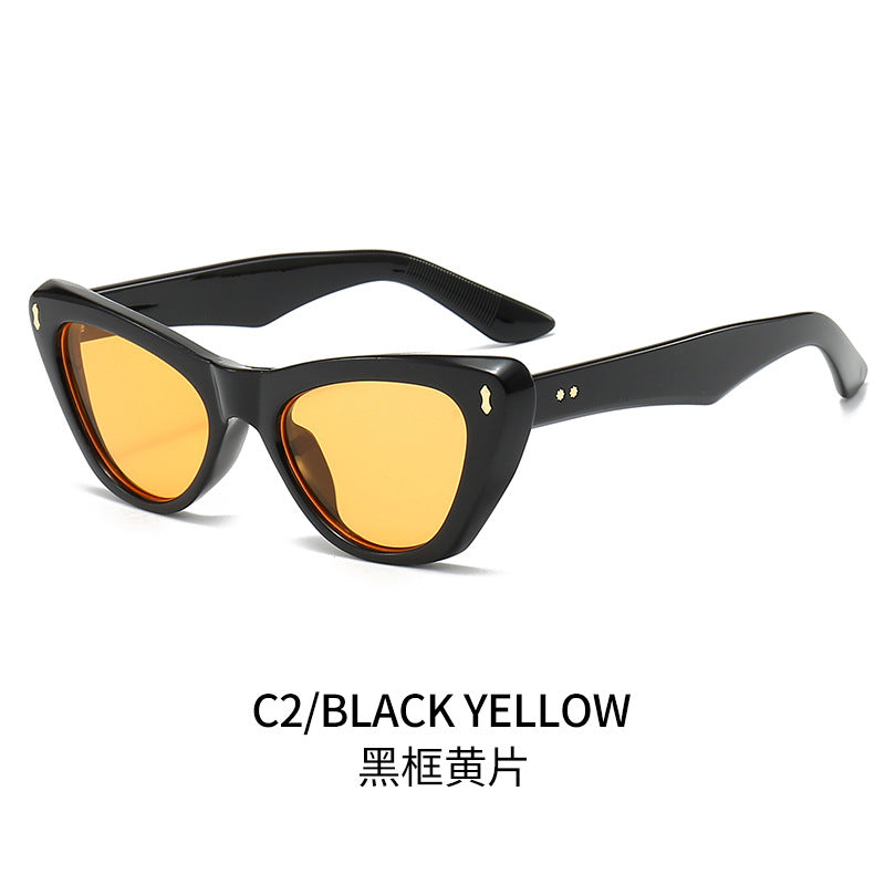 Damen Cat-Eye Sonnenbrille mit eleganten akzentuierten Rahmen Karnz