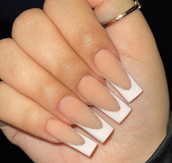 Elegante französische Spitzen-Acryl-Nagelverstärkungen Karnz 1789915301