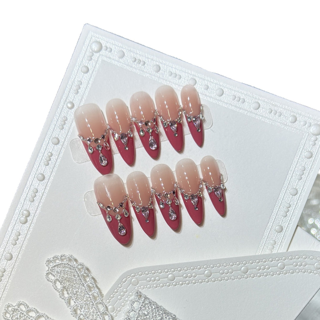 Themen Press-On Nagelkunstset mit Hello Kitty Designs Karnz