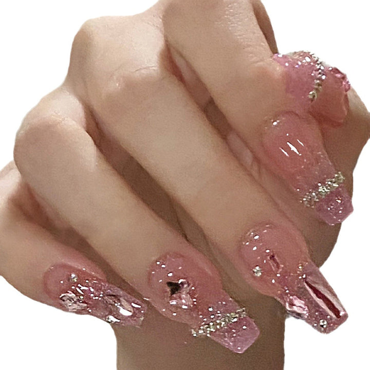 Stylische Glitter-Gel-Nagelerweiterungen