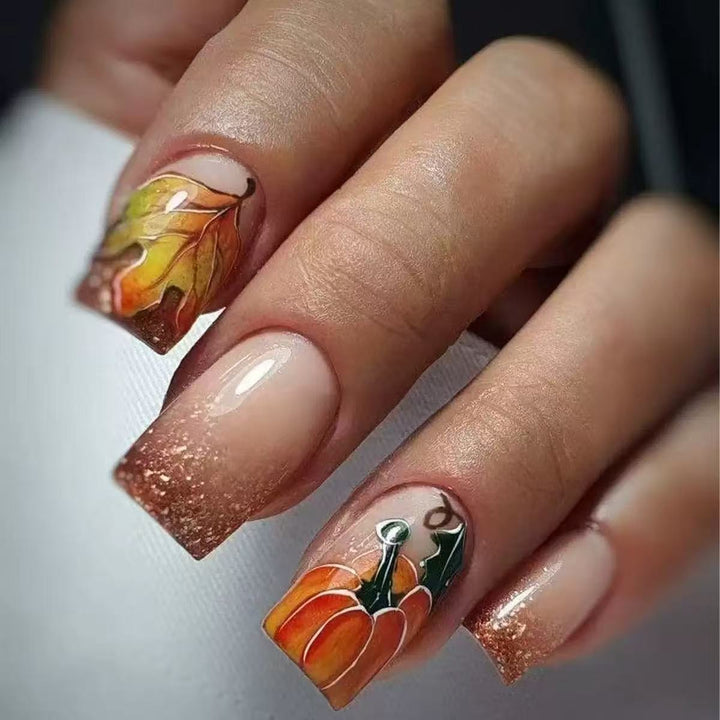 Künstlerische Kürbis-Themen-Nail Art