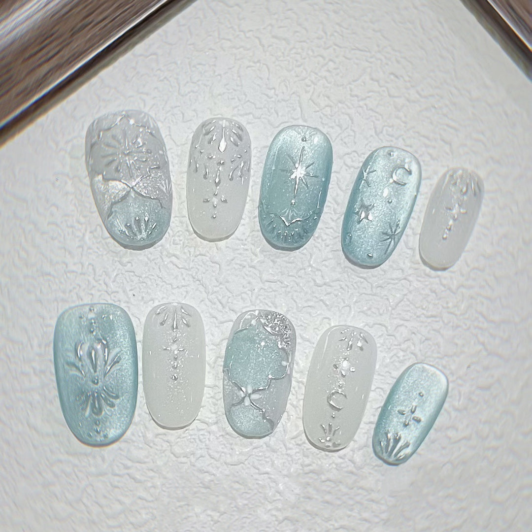 Elegante floral-verzierte Press-On Nägel