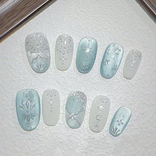 Elegante floral-verzierte Press-On Nägel