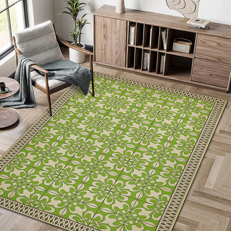 Geometrisch gemusterter Teppich