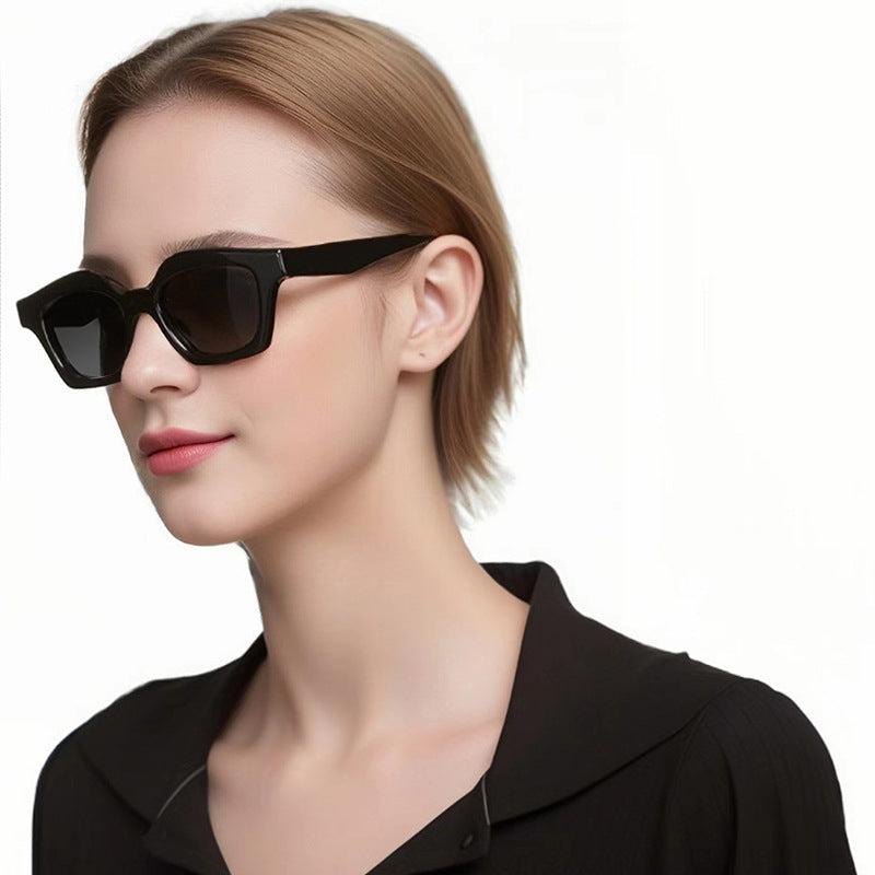 Damen Designer-Sonnenbrille im modernen Schildpatt-Stil Karnz