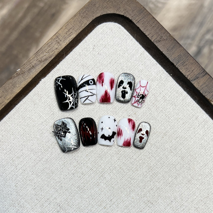 Künstlerisches Halloween Press-On Nagelkunstset Karnz