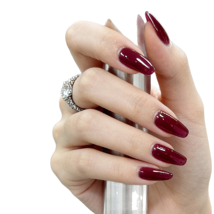 Glänzende Stiletto Press-On Nägel