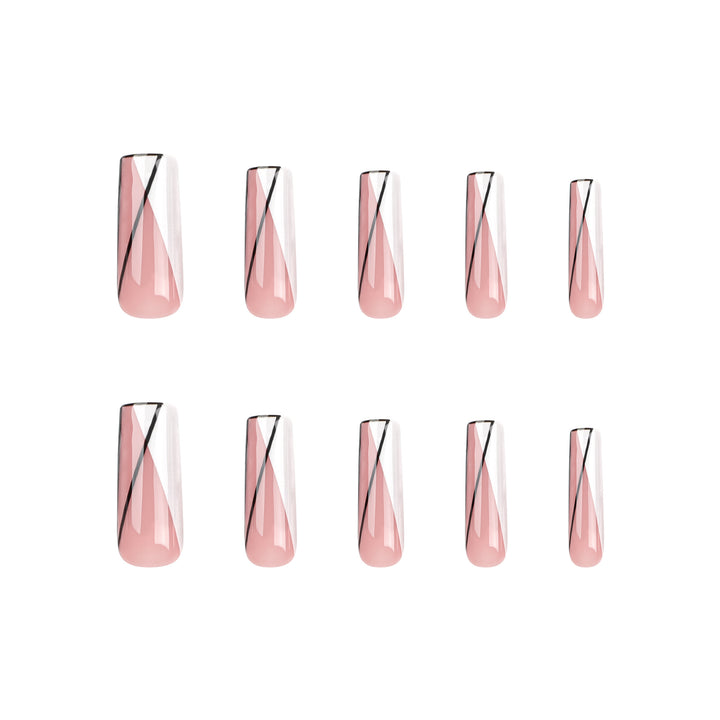 Kunstvolle Nagelverlängerungen im geometrischen Stil Karnz