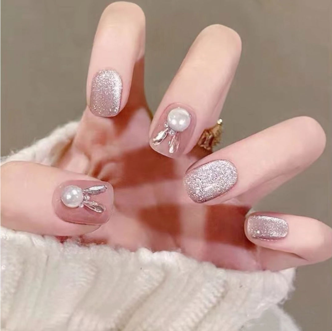 Glamouröse Nagelkunst Dekoration