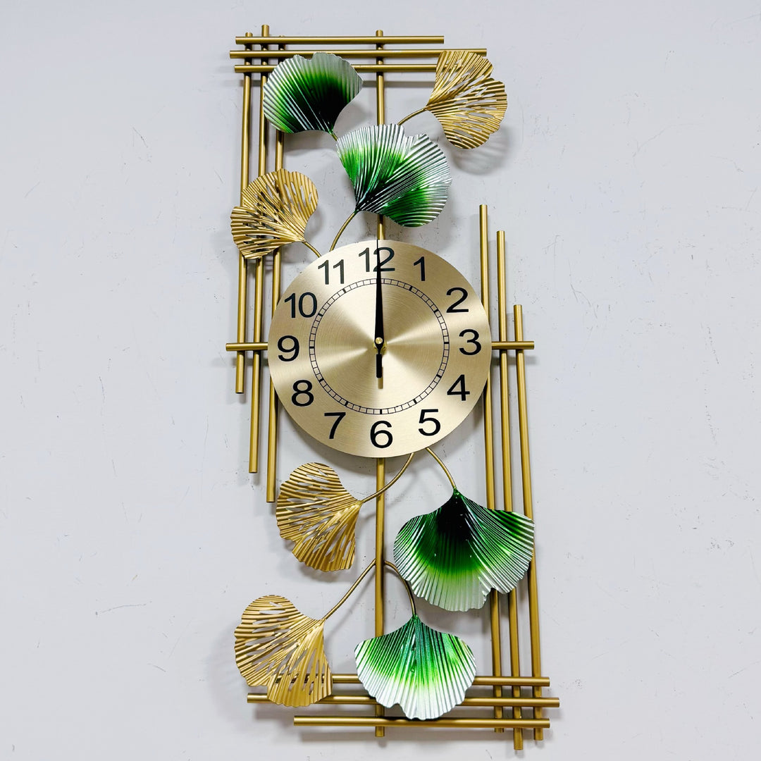 Künstlerische Wanduhr Karnz