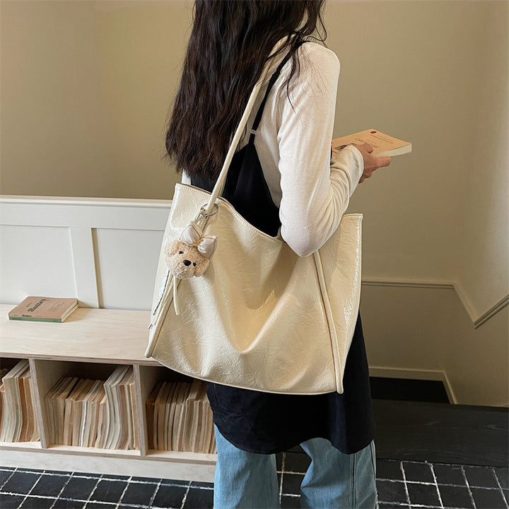 Vielseitige Soft-Finish Tote Karnz