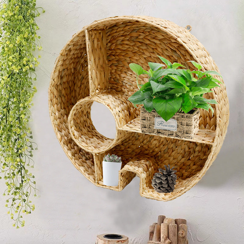 Handgearbeiteter Korb mit Hängendem Design Karnz