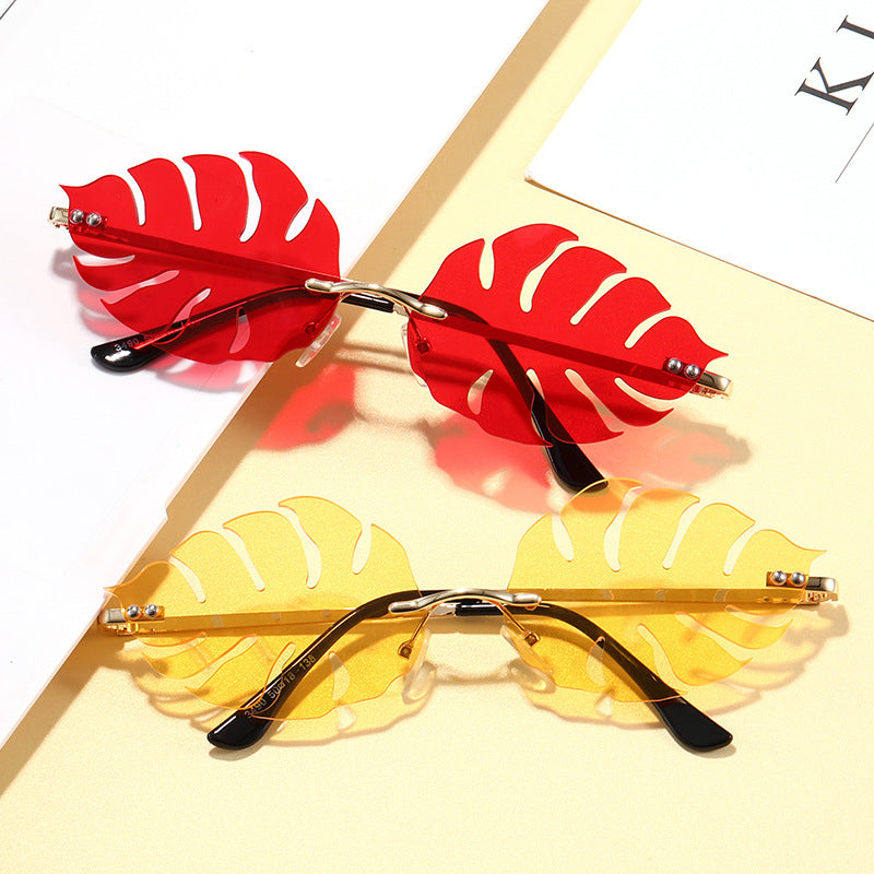 Damen modische Sonnenbrille mit markantem Blattdesign Karnz