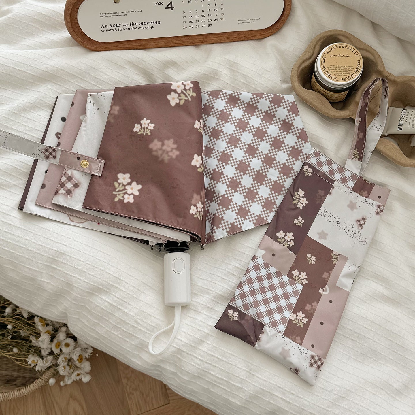 Damen Faltbarer Regenschirm mit exklusivem Patchwork-Design Karnz