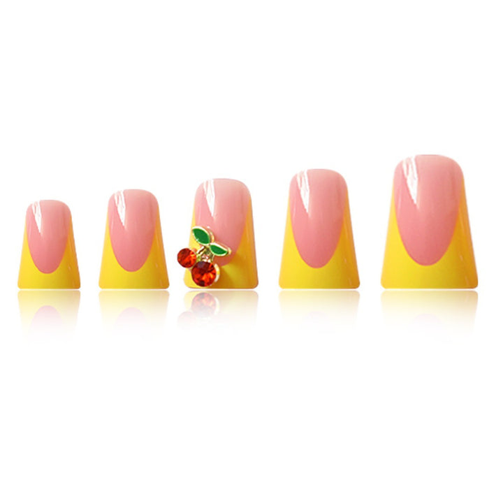 Dekoratives Nagelkunst-Set Karnz