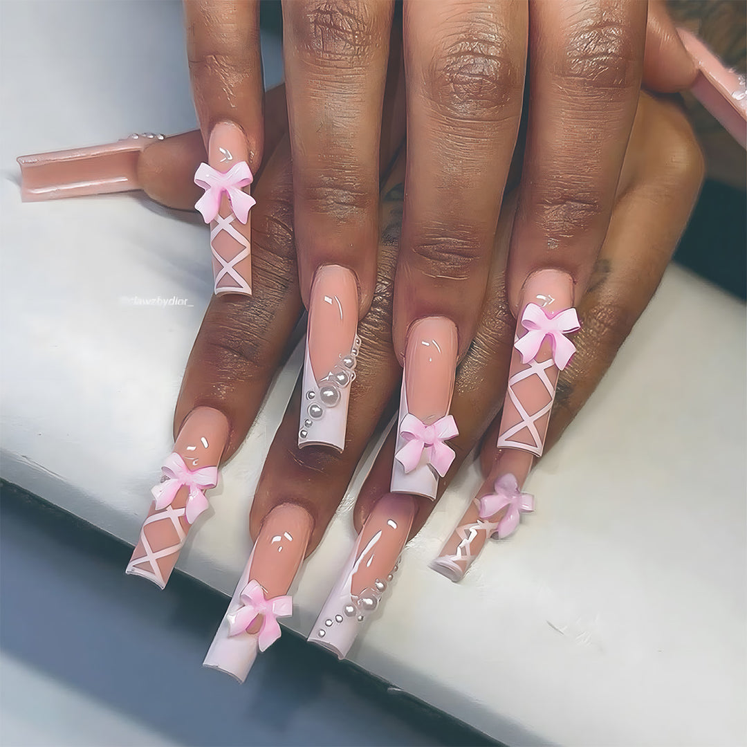 Dekorative Press-On Nagelstile Karnz