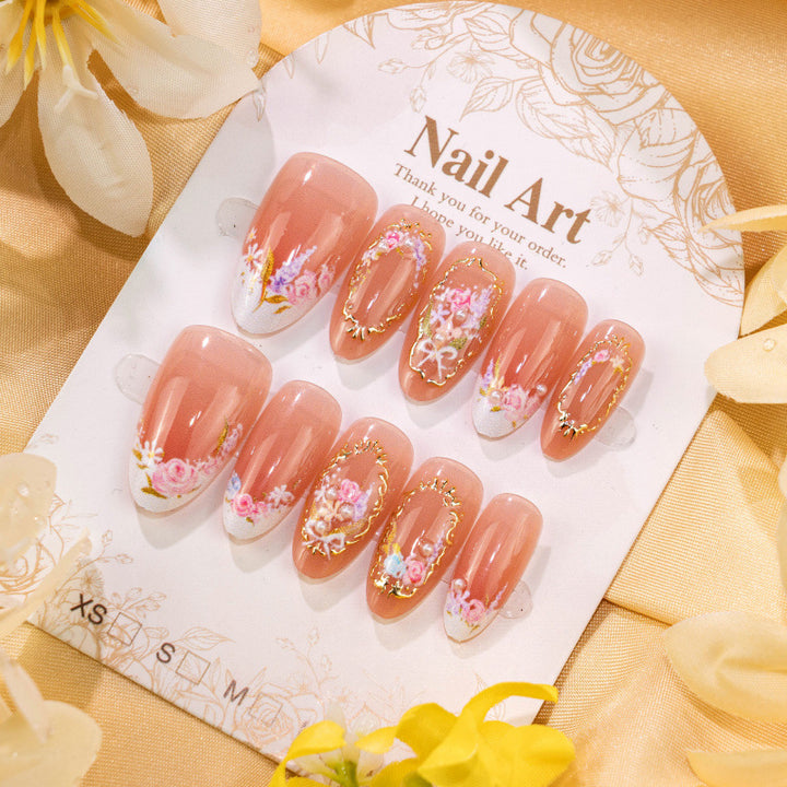 Blumenverzierte Press-On-Nagelset