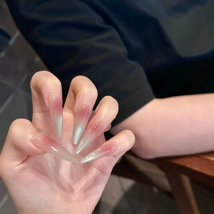 Premium Stiletto-Nagelverlängerungen