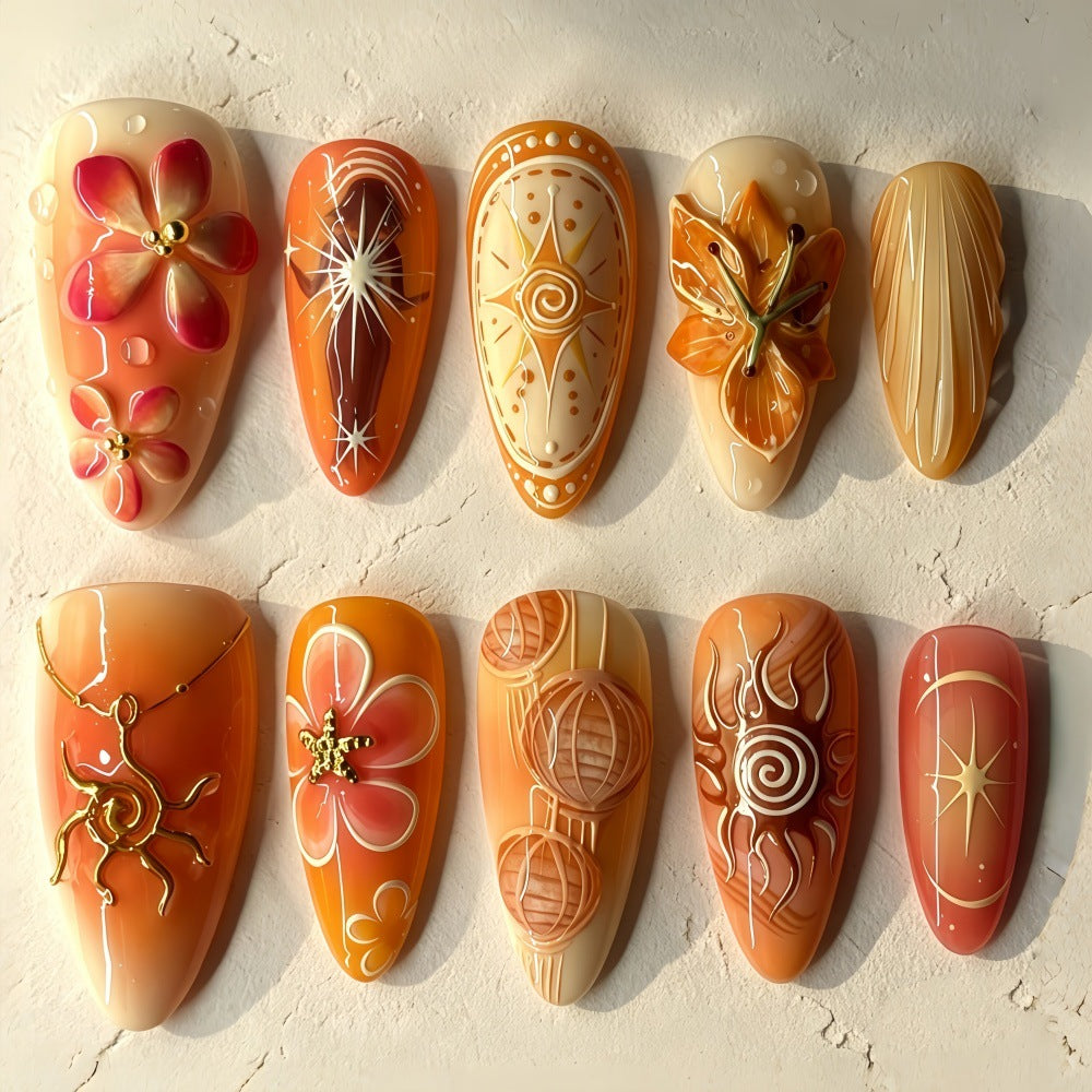 Kunstnägel Im Exquisiten Blumen- und Geometrischen Design Karnz