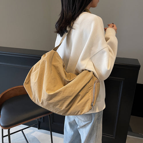 Geräumige Weekender-Duffel-Tasche Karnz