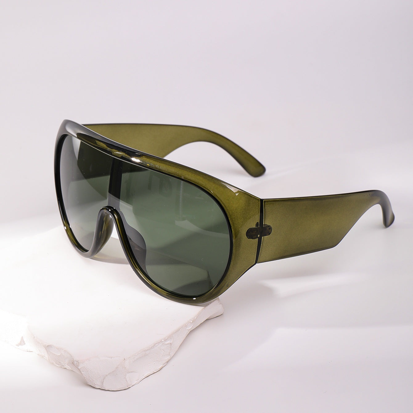 Damen oversized Sonnenbrille im modernen Design mit UV-Schutz Karnz