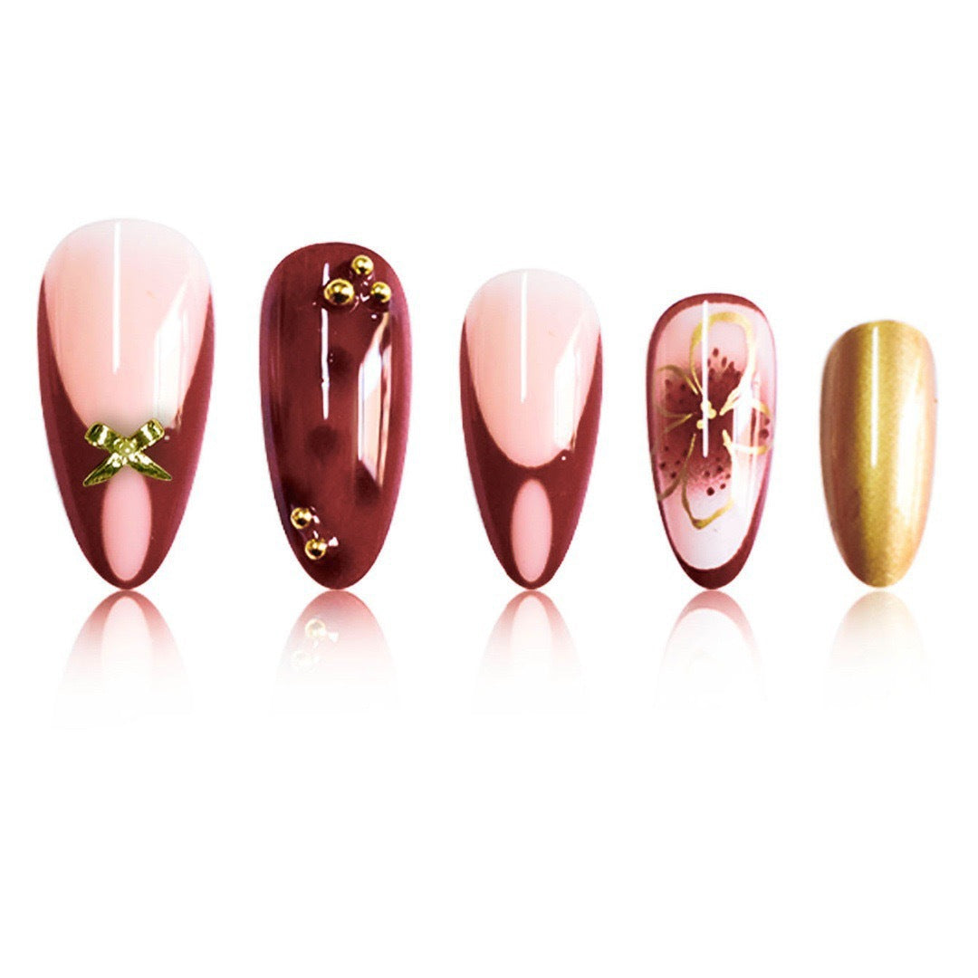 Künstlerische 3D-Nagelerweiterungen Karnz