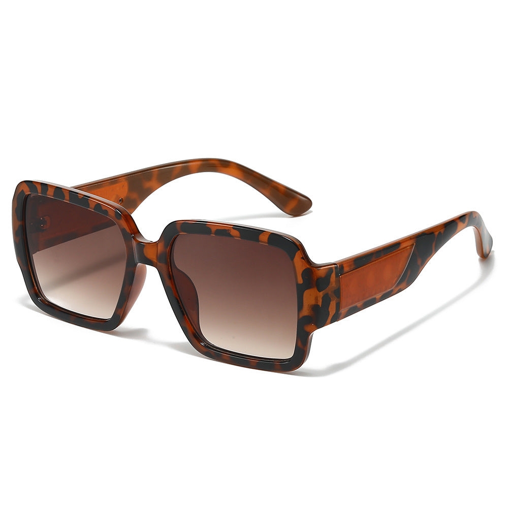 Wide-Brim Retro-Inspirierte Sonnenbrille Karnz