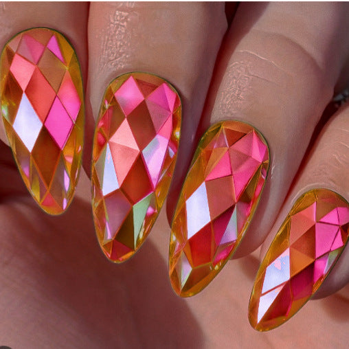 Dekorative facettierte Press-On-Nagelspitzen Karnz