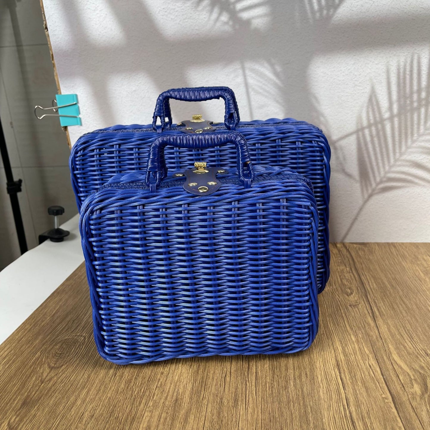 Damen eleganter Handtasche aus geflochtenem Material Karnz