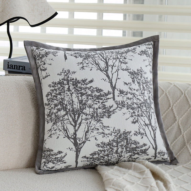 Quadratischer Zierkissenbezug mit fein gewebtem Baum‑Jacquard und samtiger Keder Karnz