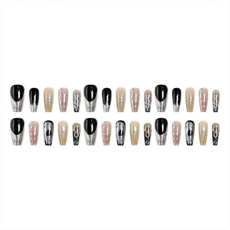 Kunstnagelset mit eleganten Glitzer- und Designakzenten Karnz