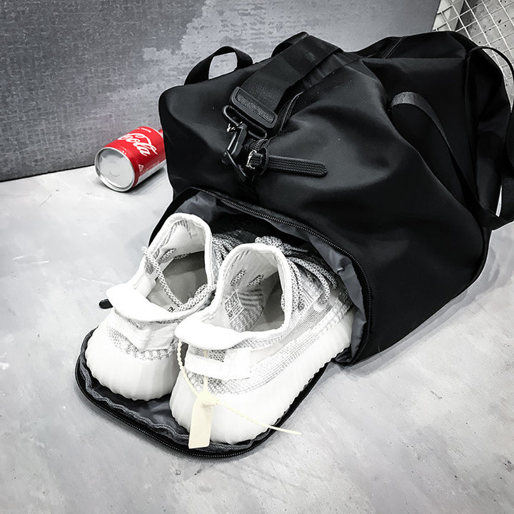Sportliche und Elegante Reisetasche Karnz