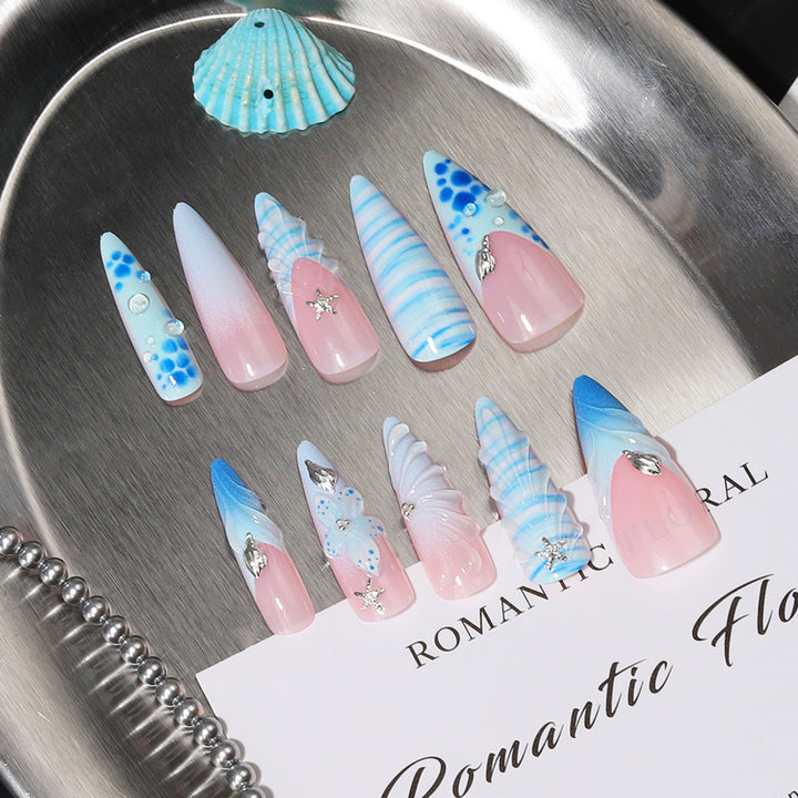 Vom Meer inspiriertes Press-On-Nagelset Karnz