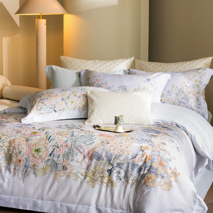Florales Baumwollsatin-Bettbezug-Set mit zartem Aquarellblumenprint und luxuriösem Softfinish