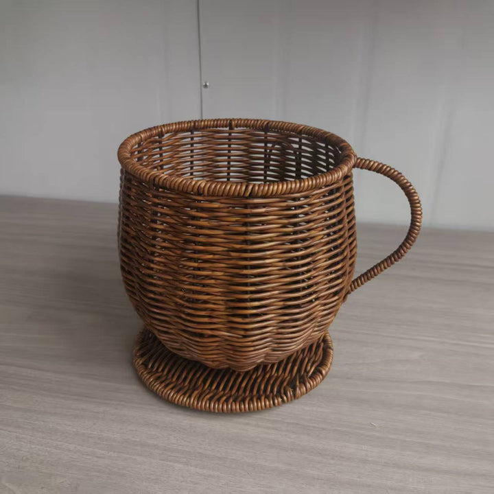 Handgefertigter natürlicher Korb-Planter Karnz