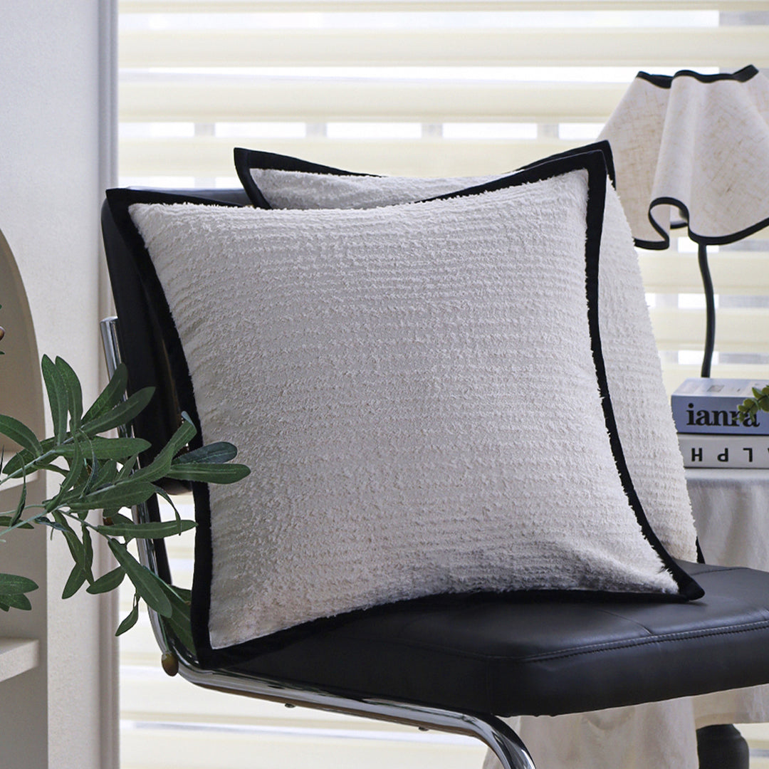 Elegantes Wohnkissen mit strukturiertem Design