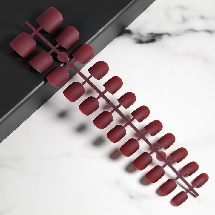 Matte Finish Press-On Nail Tips Karnz