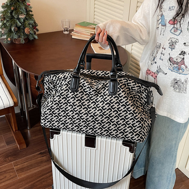 Stylische Reis-Duffle Karnz