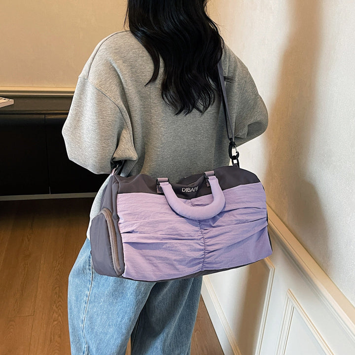 Stylische multifunktionale Wochenend-Duffle